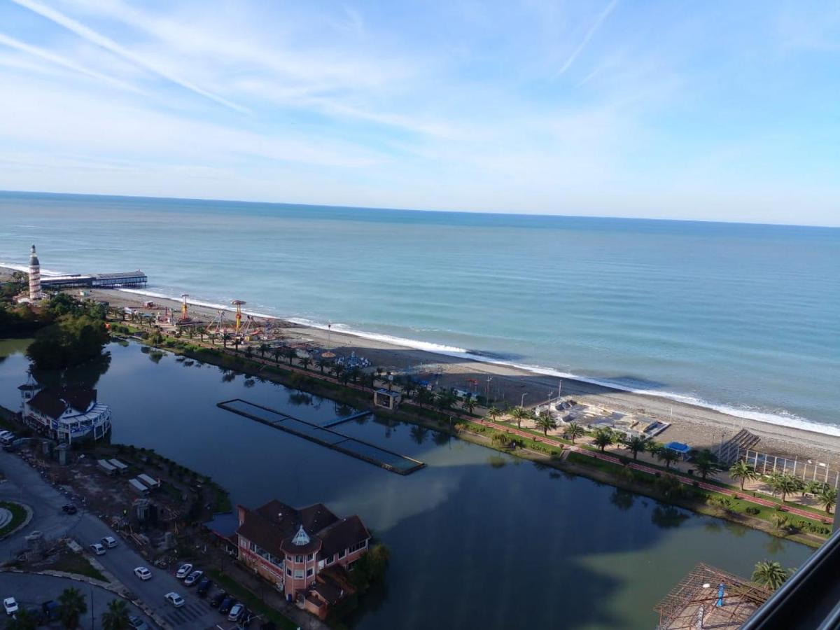 Aphrodite Apartments Batumi Esterno foto