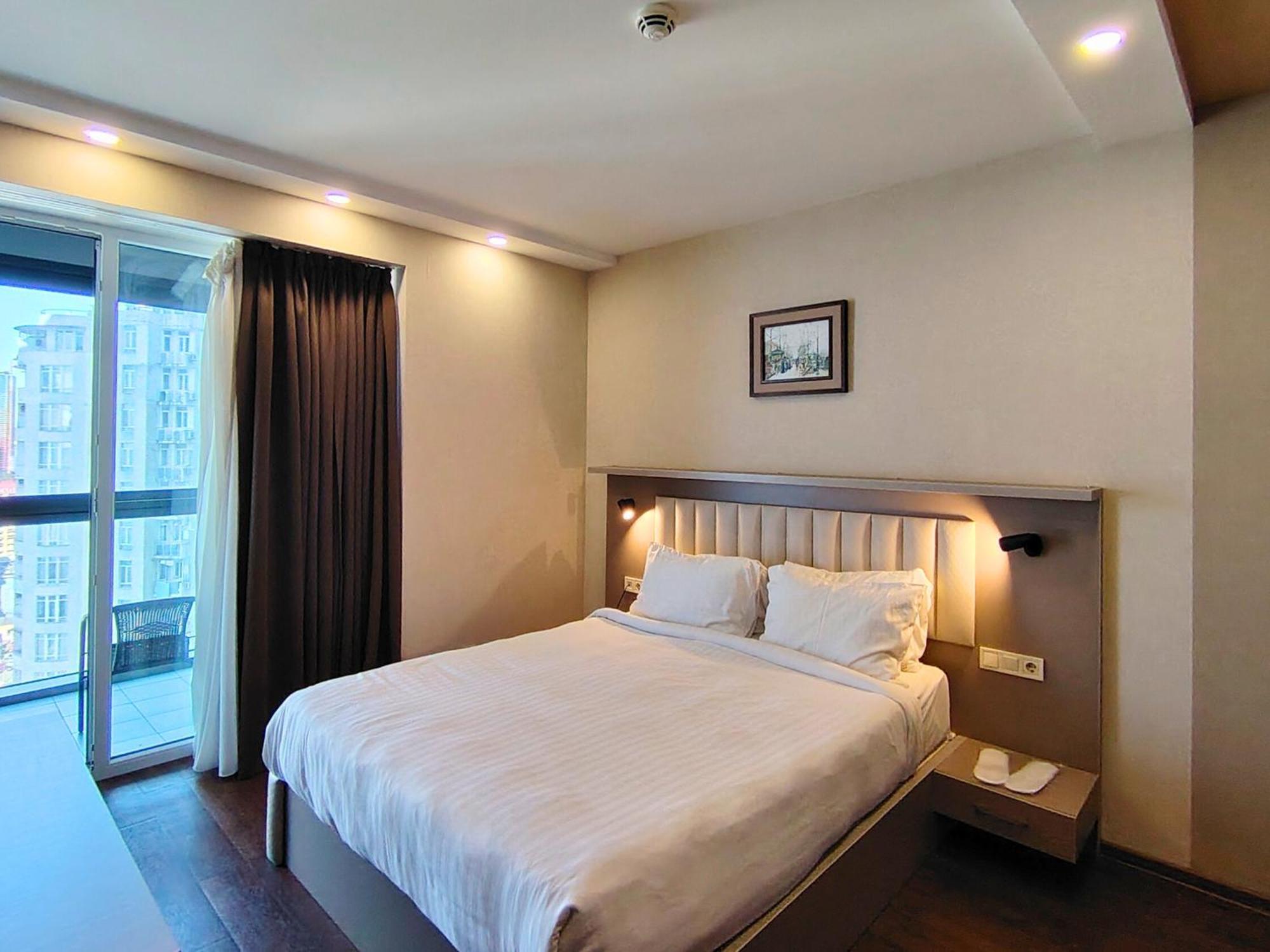 Aphrodite Apartments Batumi Esterno foto